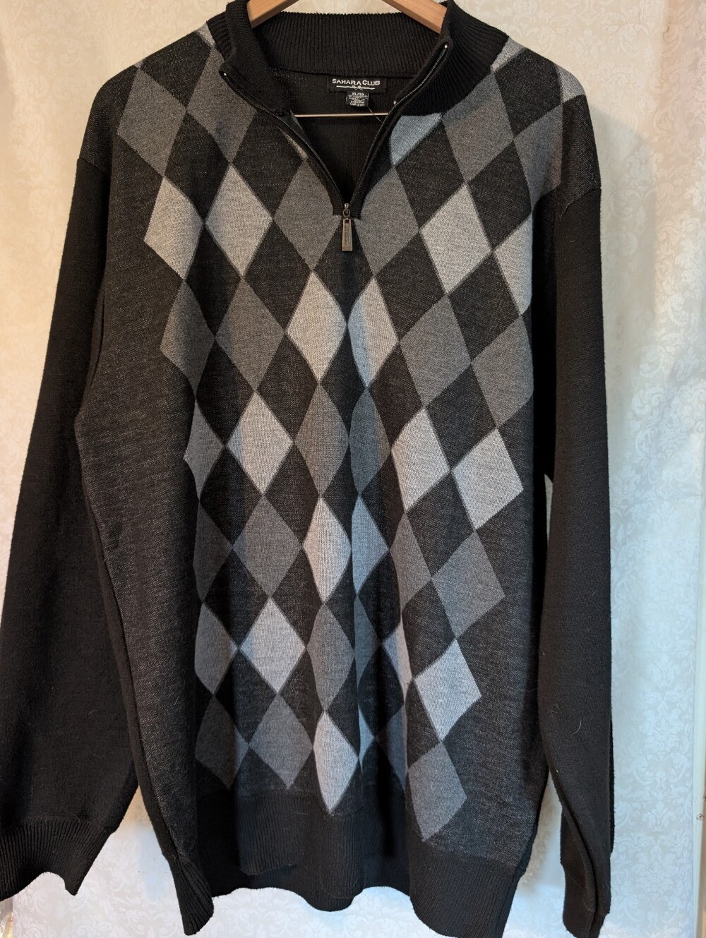 Argyle Quarter Zip Mens Sweater. Sz.XL Geometric Print Sahara Club
